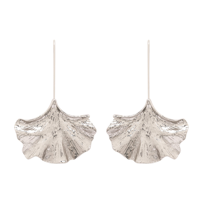 Dangling Seashell Earrings