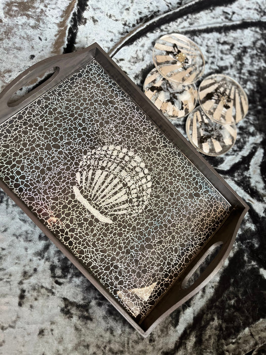 Black holograghic tray