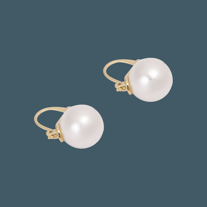 Pearl Studs